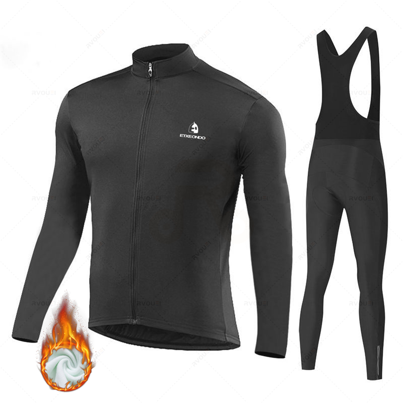 طقم ملابس ركوب الدراجات الشتوي - مراجعة Cycling Gear Logo وسعره