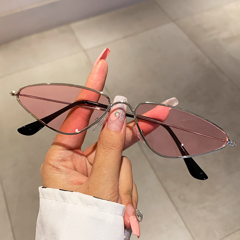 نظارات شمسية جديدة بإطار صغير  - مراجعة Cycling Glasses وسعره