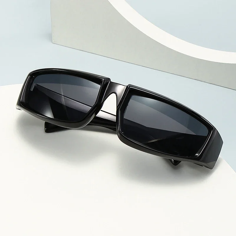 نظارات واقية شعبية بتصميم Y2k  - مراجعة Cycling Glasses وسعره